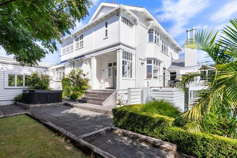Photo of property in 40 Orakei Road, Remuera, Auckland, 1050
