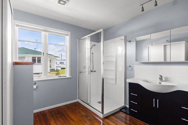 Photo of property in 11 Byron Street, Te Hapara, Gisborne, 4010