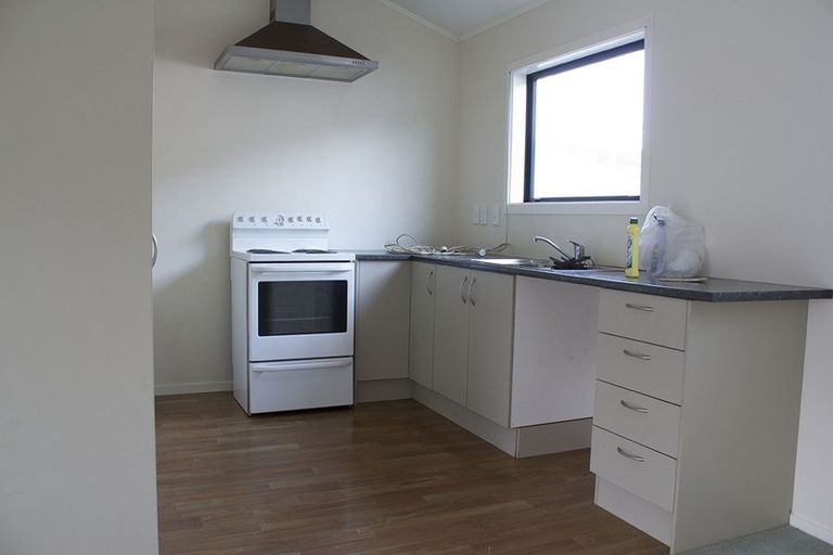 Photo of property in 33a Findlay Street, Tawa, Wellington, 5028