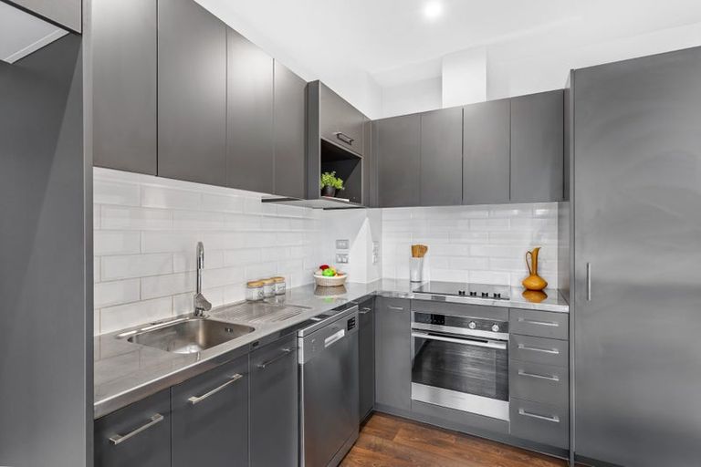 Photo of property in 7/2g Onekiritea Road, Hobsonville, Auckland, 0616