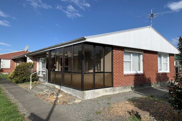 Photo of property in 1/66 Division Street, Riccarton, Christchurch, 8041