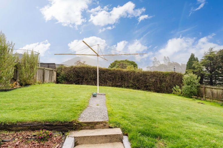 Photo of property in 31 Bryant Street, Kenmure, Dunedin, 9011