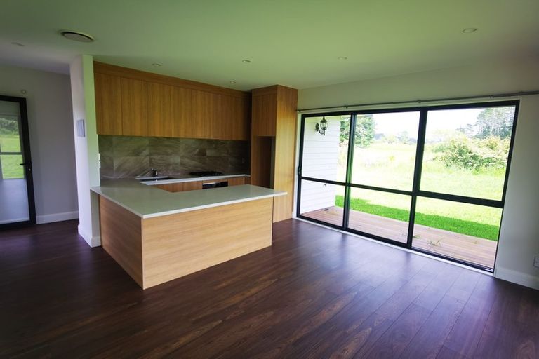 Photo of property in 1005a Dairy Flat Highway, Dairy Flat, Albany, 0792