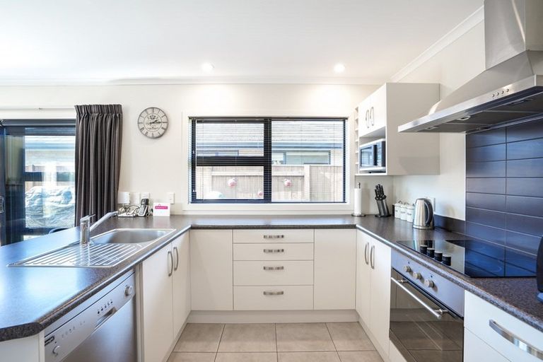 Photo of property in 42 Tyndall Street, Palmerston North, 4414