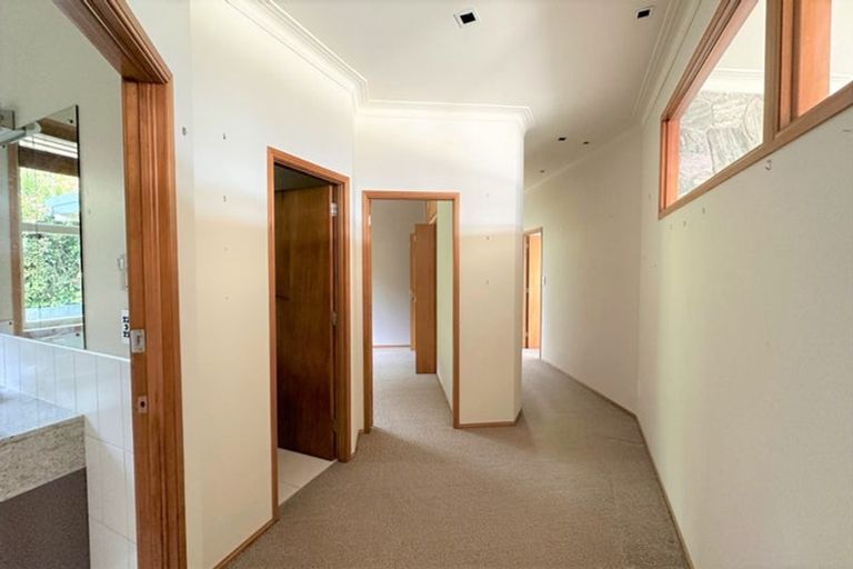 Photo of property in 150 Redoubt Road, Flat Bush, Auckland, 2019