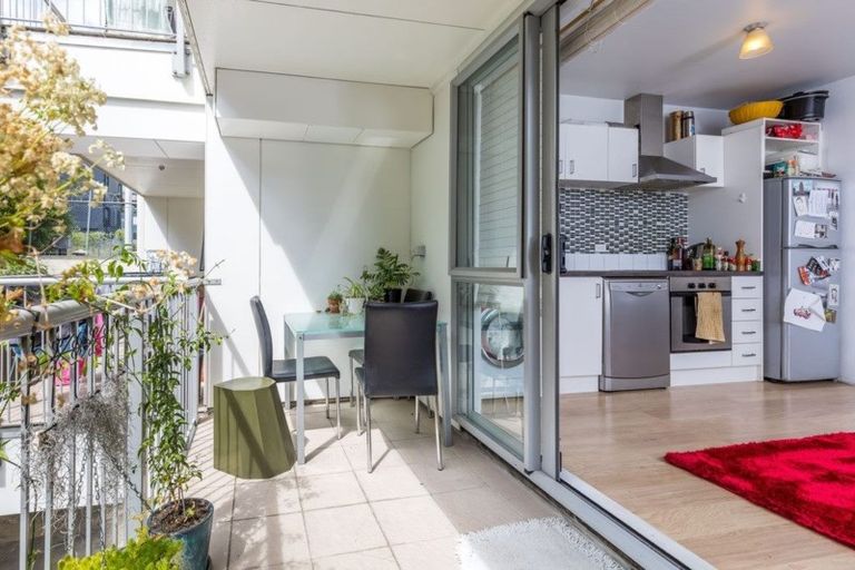 Photo of property in 212/10 Flower Street, Eden Terrace, Auckland, 1021