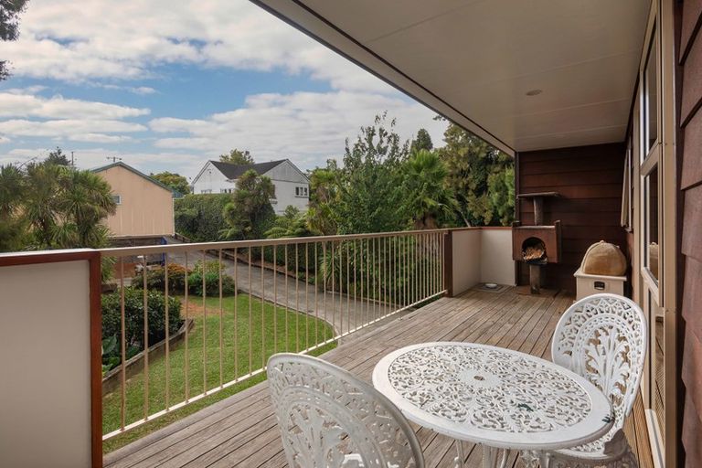 Photo of property in 45a Evans Road, Glen Eden, Auckland, 0602