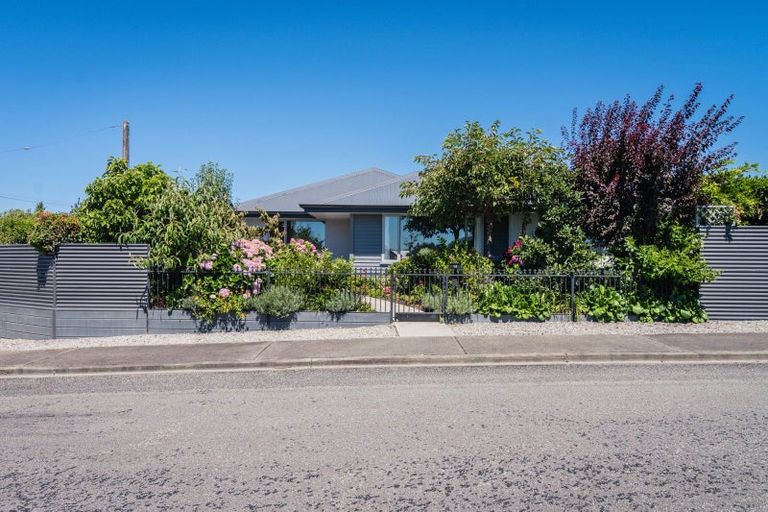 Photo of property in 14 Richard Pearse Drive, Temuka, 7920