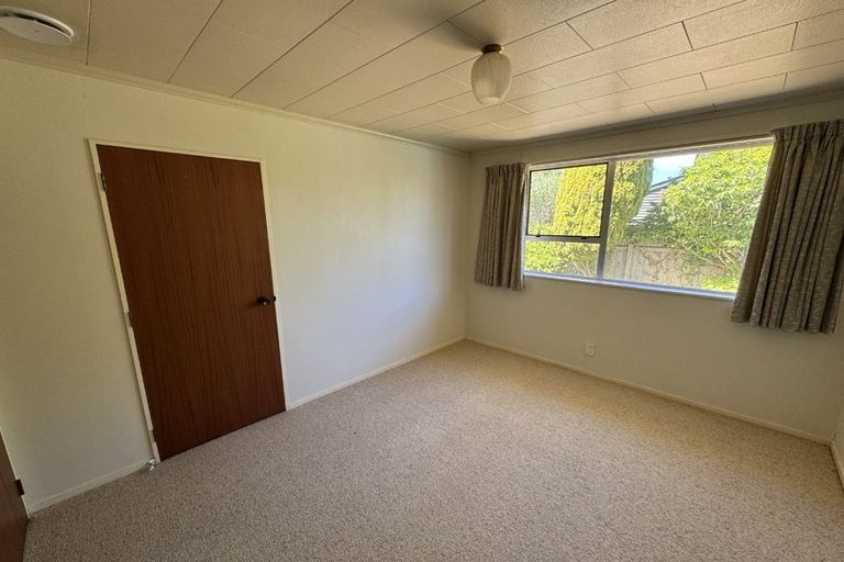 Photo of property in 70 Kings Crescent, Hutt Central, Lower Hutt, 5010