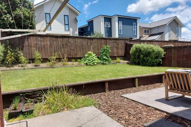 Photo of property in 41 Station Street, Hobsonville, Auckland, 0616