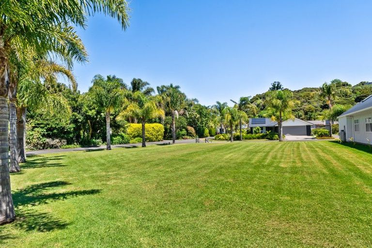 Photo of property in 2 Platinum Place, Matapouri, Whangarei, 0173