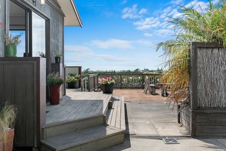 Photo of property in 118b Capamagian Drive, Athenree, Katikati, 3177