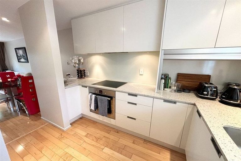 Photo of property in 18b Saint Albans Street, St Albans, Christchurch, 8014