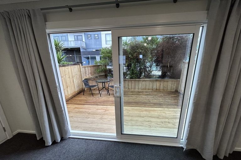 Photo of property in 13/3 Kelvin Grove, Te Aro, Wellington, 6011