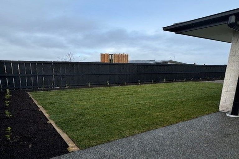 Photo of property in 5 Packers Lane, Belfast, Christchurch, 8051