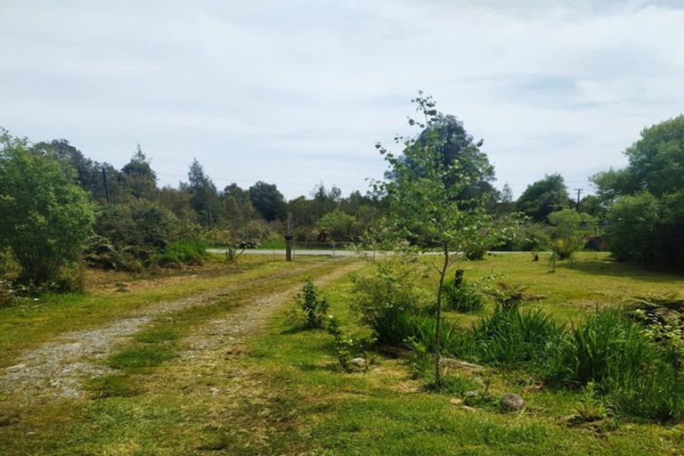 Photo of property in 15 Aylmer Street, Ross, 7812