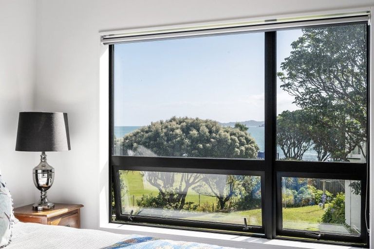 Photo of property in 4c Ferry Road, Days Bay, Lower Hutt, 5013