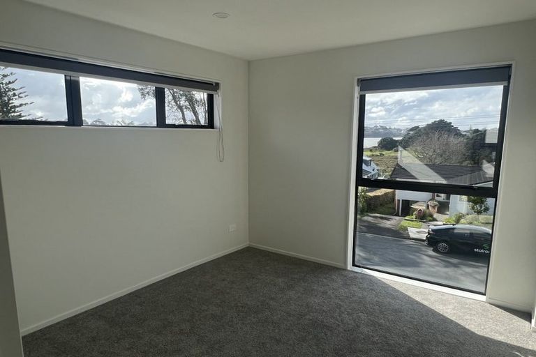 Photo of property in 1/39 Renata Crescent, Te Atatu Peninsula, Auckland, 0610