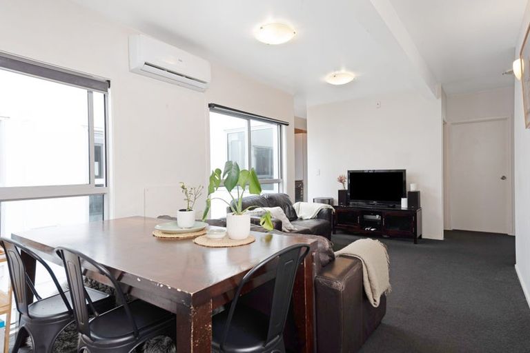 Photo of property in 24 Webb Street, Te Aro, Wellington, 6011