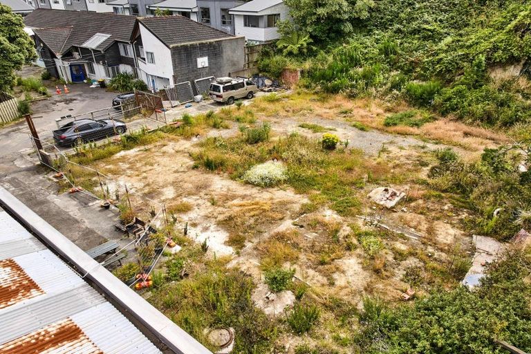 Photo of property in 305a Mansfield Street, Newtown, Wellington, 6021