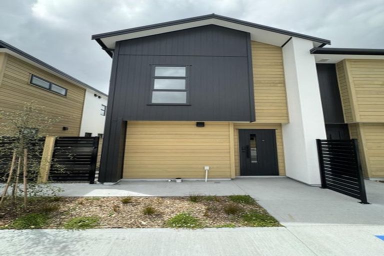Photo of property in 87 Te Ara O Papatahi, Wainuiomata, Lower Hutt, 5014