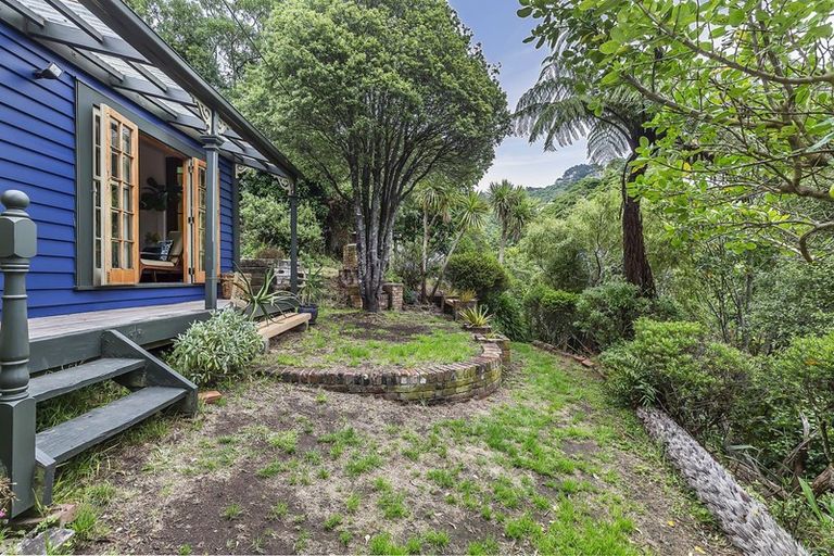 Photo of property in 2 Haines Terrace, Aro Valley, Wellington, 6021