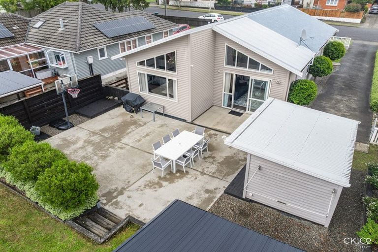 Photo of property in 13 John Street, Trentham, Upper Hutt, 5018