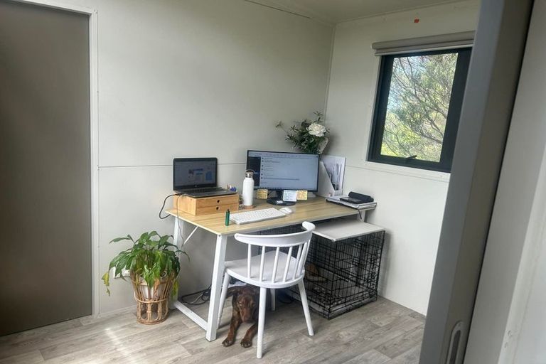 Photo of property in 227 Hillcrest Road, Wainui, 0931