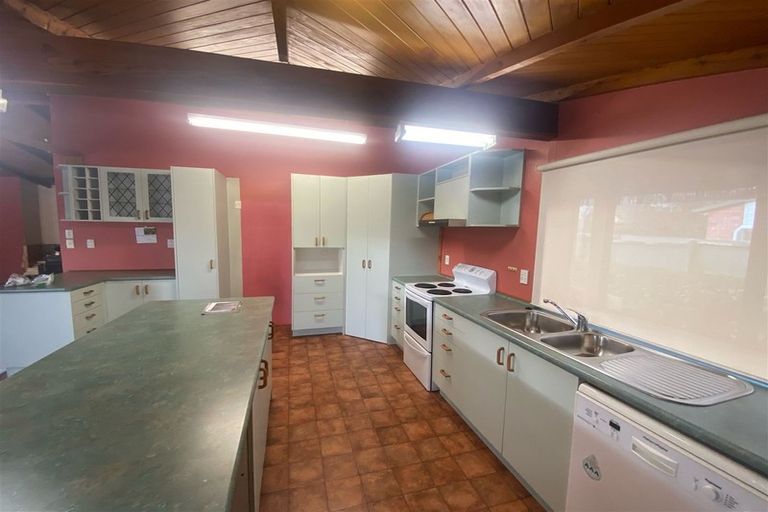 Photo of property in 5 Fulham Street, Islington, Christchurch, 8042