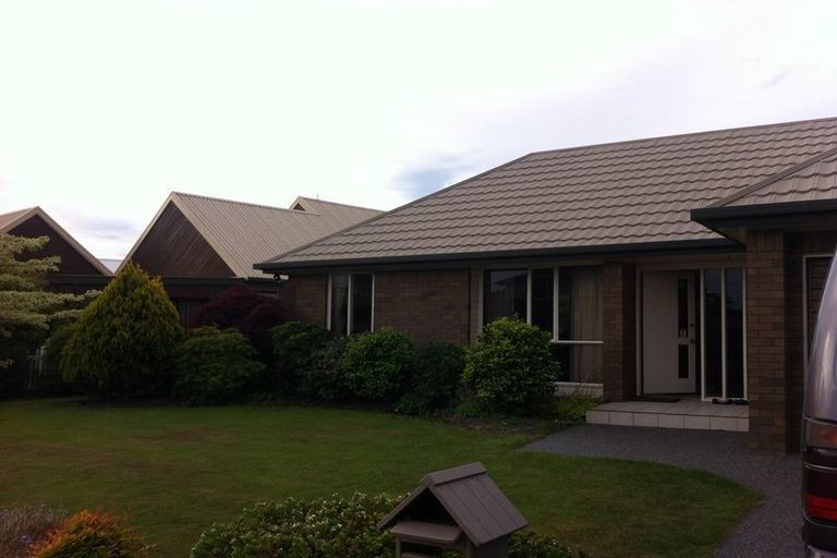 Photo of property in 6 O'connor Place, Burnside, Christchurch, 8053