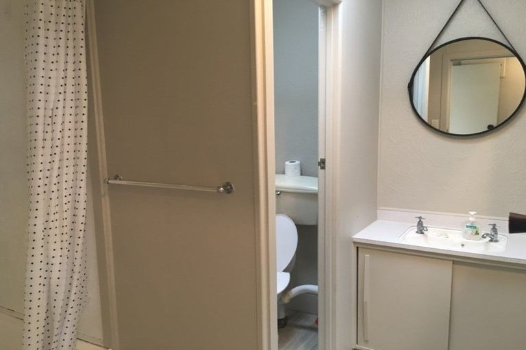 Photo of property in 2/16 Tweed Street, Mount Maunganui, 3116