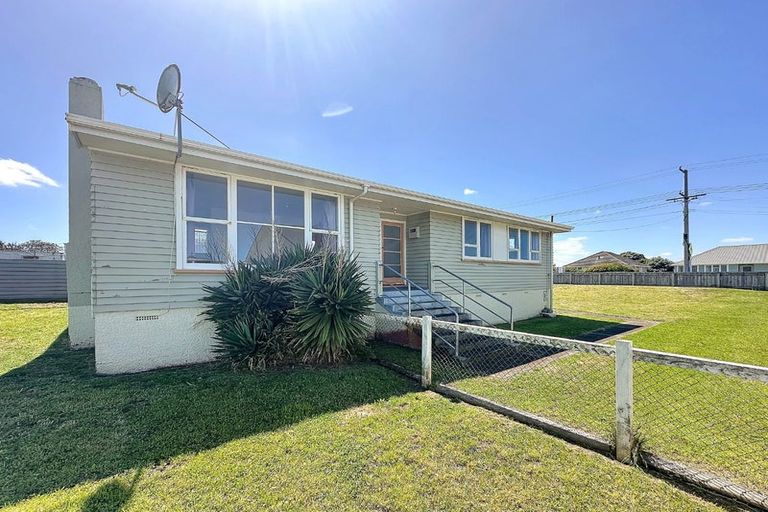 Photo of property in 158 Puriri Street, Castlecliff, Whanganui, 4501
