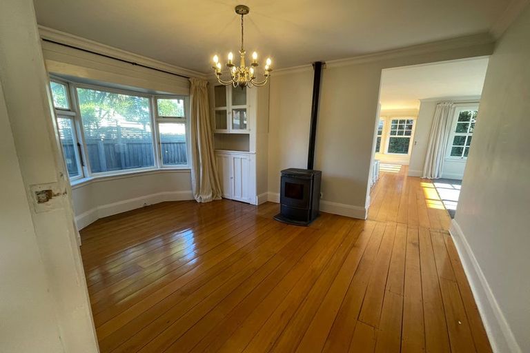 Photo of property in 57 Hawford Road, Opawa, Christchurch, 8023