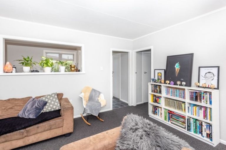 Photo of property in 17 Ropata Street, Kaiti, Gisborne, 4010