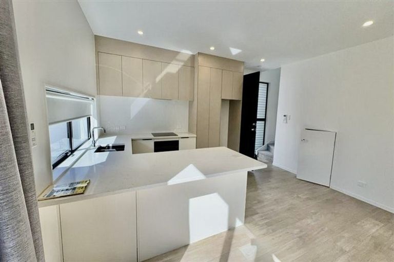 Photo of property in 14a Andrew Road, Howick, Auckland, 2010