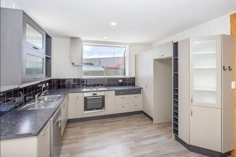 Photo of property in 50 Poaka Avenue, Dinsdale, Hamilton, 3204