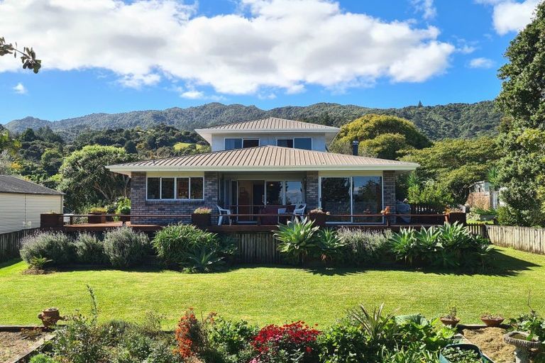 Photo of property in 260a Edward Street, Coromandel, 3506