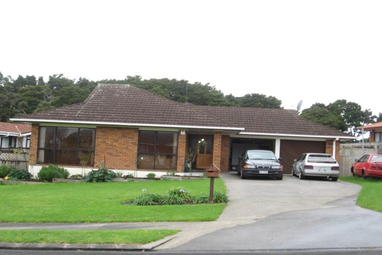 Photo of property in 12 Peretao Rise, The Gardens, Auckland, 2105