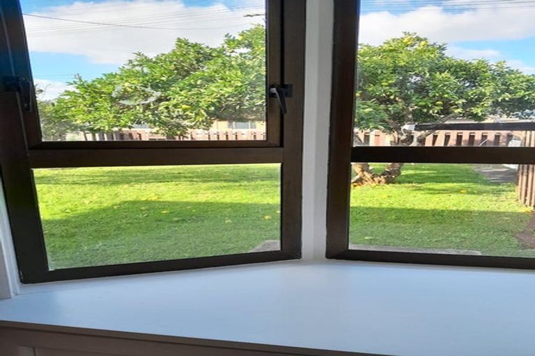 Photo of property in 2/63 Kamo Road, Regent, Whangarei, 0112