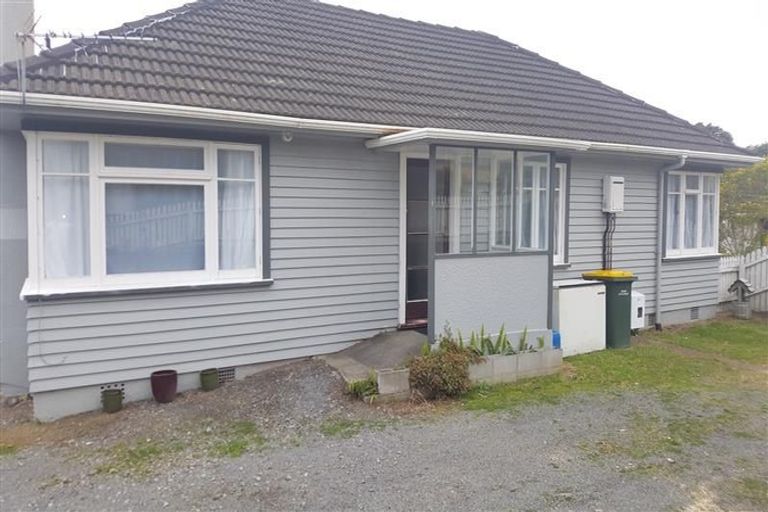 Photo of property in 71 Bayly Road, Blagdon, New Plymouth, 4310