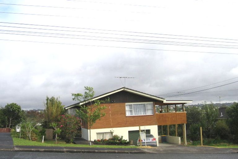Photo of property in 2/178 Coronation Road, Hillcrest, Auckland, 0627