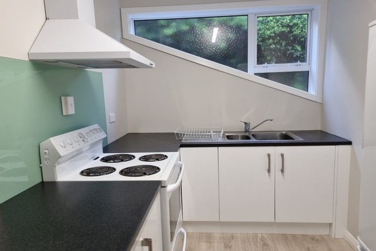 Photo of property in 1 Benares Street, Khandallah, Wellington, 6035