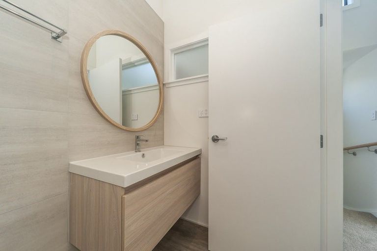 Photo of property in 21 Tireti Road, Titahi Bay, Porirua, 5022