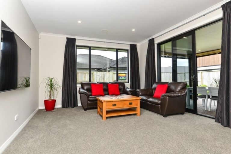 Photo of property in 39 Helen June Avenue, Flagstaff, Hamilton, 3210