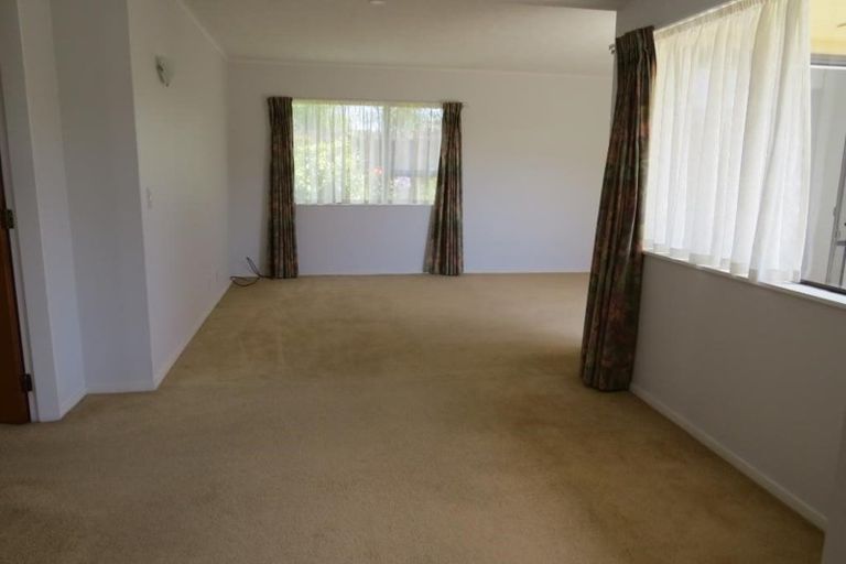 Photo of property in 25a Toru Road, Paraparaumu Beach, Paraparaumu, 5032