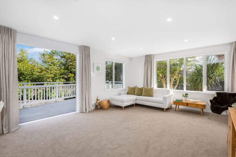 Photo of property in 66a Donald Street, Karori, Wellington, 6012