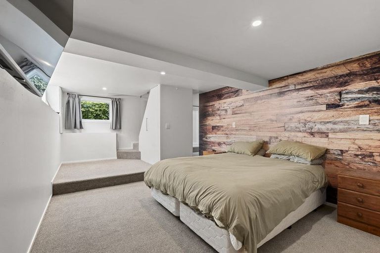 Photo of property in 15 Junction Street, Welbourn, New Plymouth, 4310