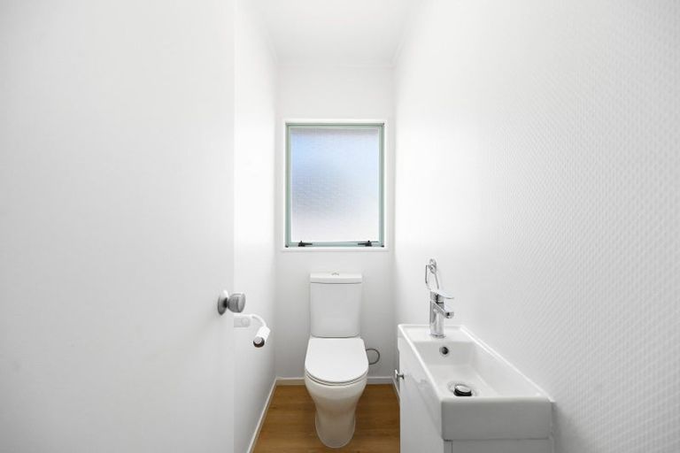 Photo of property in 10a Ashley Street, St Andrews, Hamilton, 3200