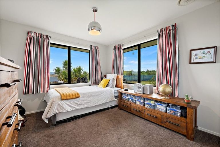 Photo of property in 37 Ocean View Crescent, Rarangi, Blenheim, 7273