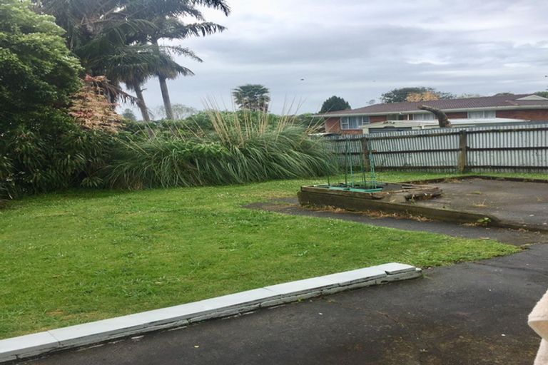 Photo of property in 23 Rowandale Avenue, Manurewa, Auckland, 2102